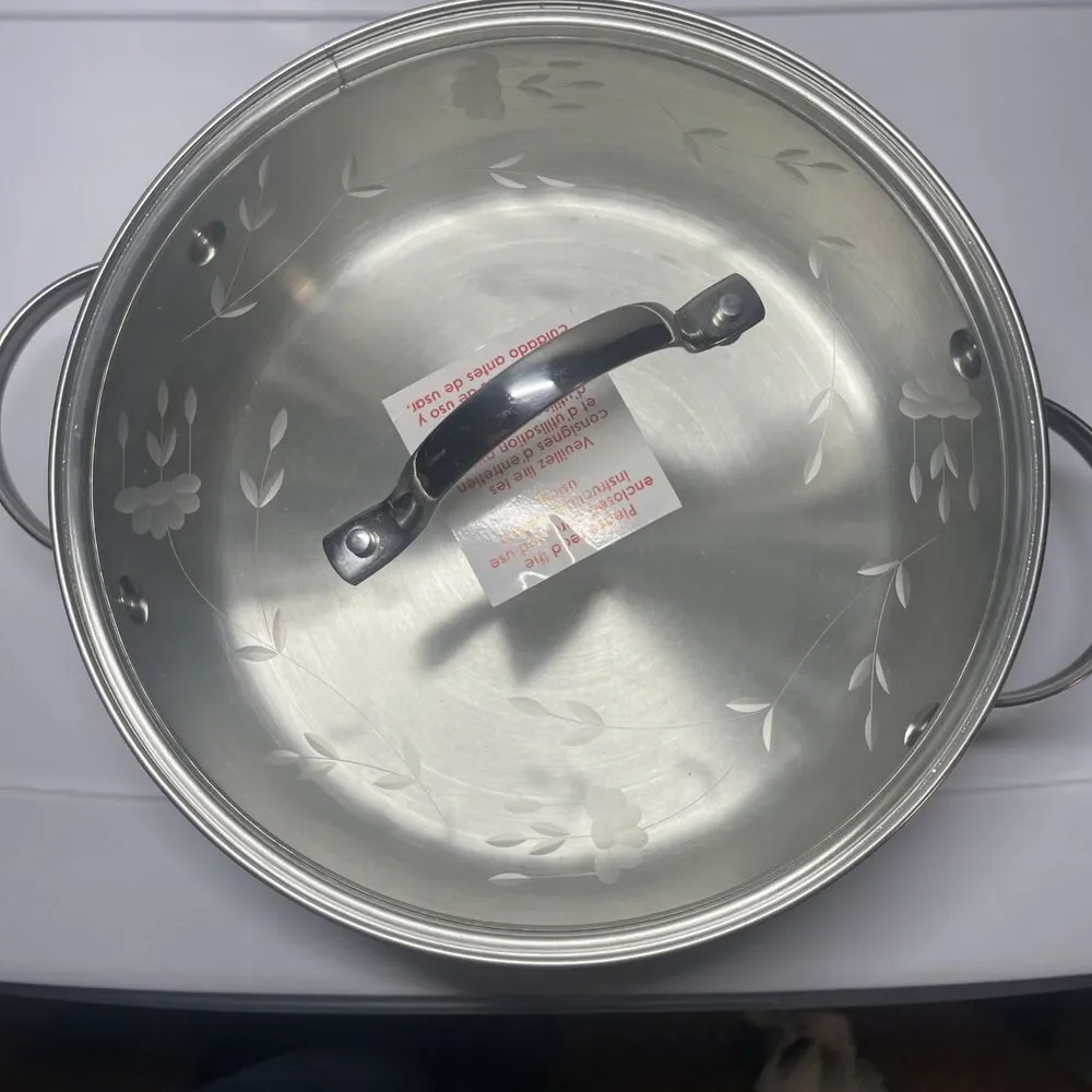 Princess House Heritage 4” Fry Pan / Stainless w/etched Glass Lid